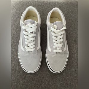 Brand new Vans womens Old skool sneakers